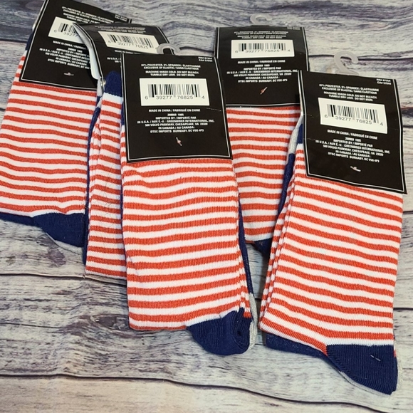 Fries B4 Guys Crew socks, size 5-9 NWT - Picture 4 of 4